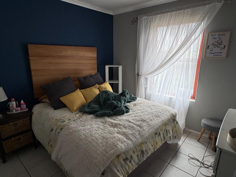 To Let 2 Bedroom Property for Rent in Sunnydale Western Cape